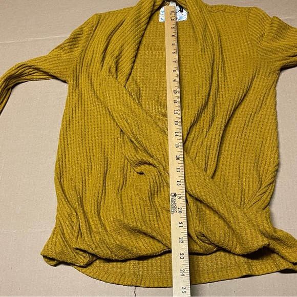 Anthropologie Akemi + Kim Mustard Yellow Long Sleeve Shirt Top Wrap Sweater XS - Picture 10 of 10